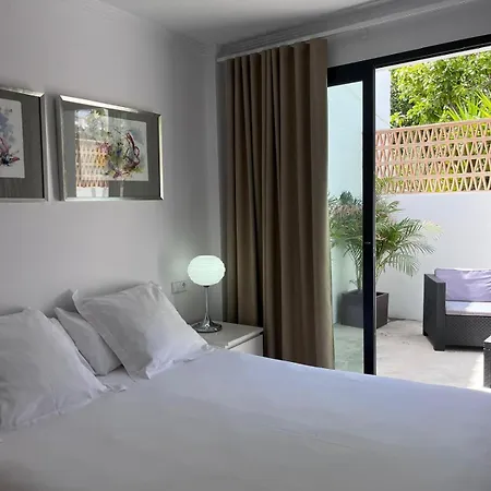 Nou Roma Hotel