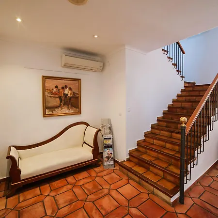 Nou Roma Hotel